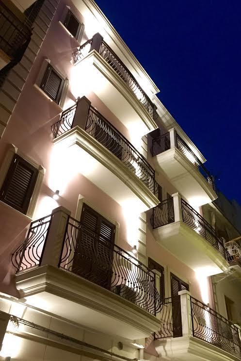 Palazzo Eliss Bed & Breakfast มาร์เกริตา ดิ ซาวอยา ภายนอก รูปภาพ